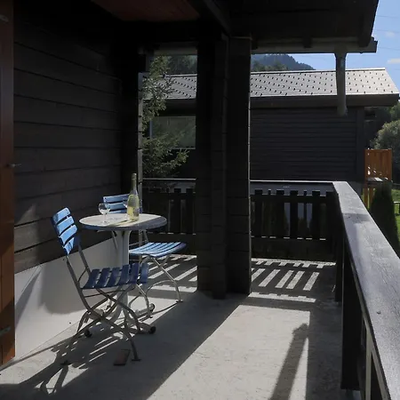 木屋 Chante Neige By Interhome *